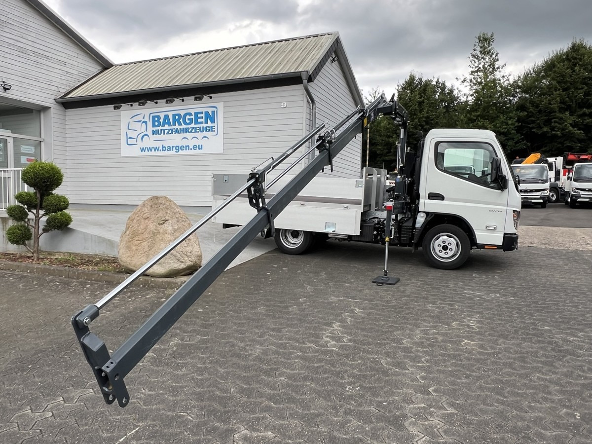 FUSO 3S15 Alu Pritsche 2.80m Ladekran - Utilitaire plateau: photos 3 FUSO 3S15 Alu Pritsche 2.80m Ladekran - Utilitaire plateau: photos 3