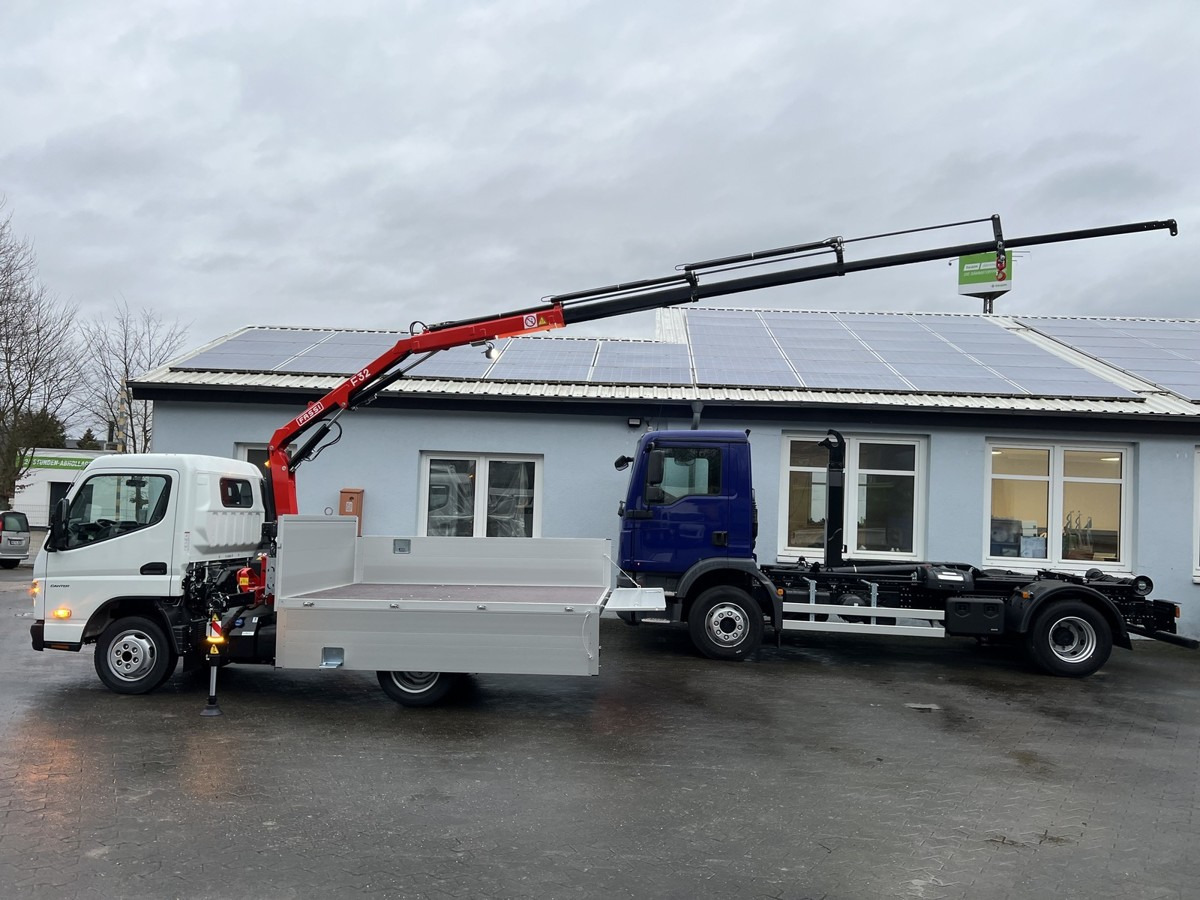 FUSO 3S15 Alu Pritsche 2.80m Ladekran Funk! sofort ve - Utilitaire plateau: photos 3 FUSO 3S15 Alu Pritsche 2.80m Ladekran Funk! sofort ve - Utilitaire plateau: photos 3
