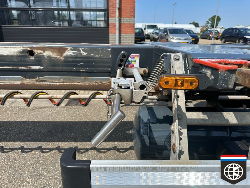 D-Tec FLEXITRAILER LIFT AXLE - DISKBRAKES - 20/30/40/45 HC - CONCOURSTAAT - Semi-remorque porte-conteneur/ Caisse mobile: photos 4 D-Tec FLEXITRAILER LIFT AXLE - DISKBRAKES - 20/30/40/45 HC - CONCOURSTAAT - Semi-remorque porte-conteneur/ Caisse mobile: photos 4