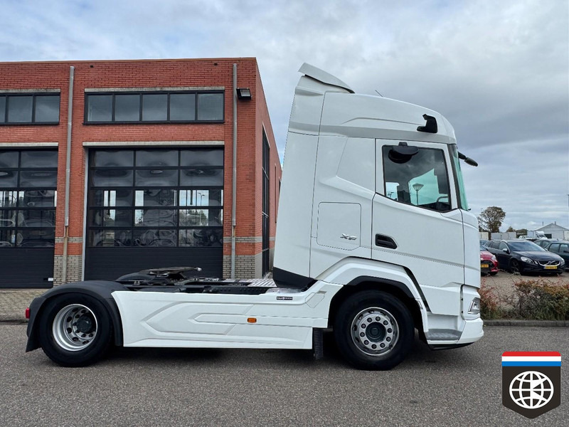 DAF XF 480 FT NGD Space cab - Euro 6 D - Mirror Cams - Tracteur routier: photos 4 DAF XF 480 FT NGD Space cab - Euro 6 D - Mirror Cams - Tracteur routier: photos 4