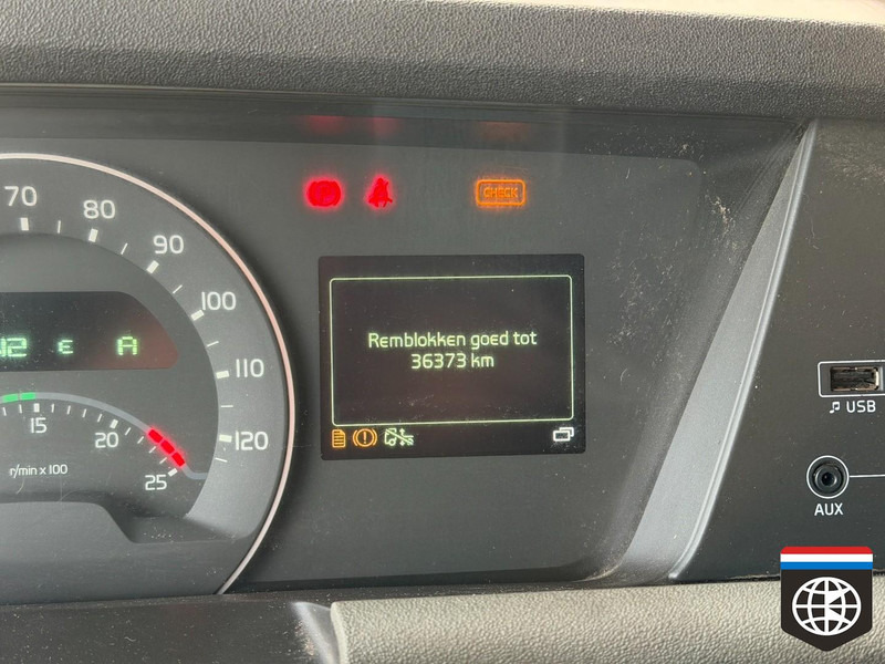 Tracteur routier Volvo FH16 750 / 6X2 Boogie / HUB AXLE: photos 18 Tracteur routier Volvo FH16 750 / 6X2 Boogie / HUB AXLE: photos 18