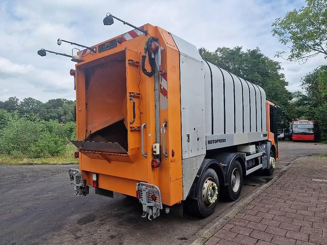 Mercedes-Benz Econic 2628 - Camion: photos 4 Mercedes-Benz Econic 2628 - Camion: photos 4