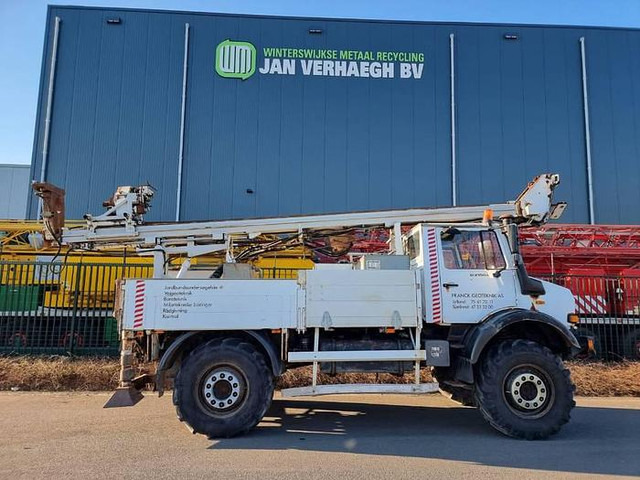 Waterwell drill rigs Unimog 2150L - 2150 L - Vertical Drill - Engins de chantier: photos 3 Waterwell drill rigs Unimog 2150L - 2150 L - Vertical Drill - Engins de chantier: photos 3
