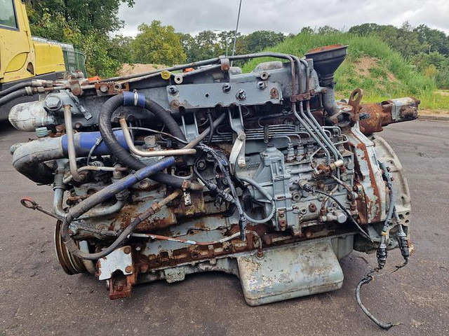 MAN D2866LOH23 - Moteur: photos 2 MAN D2866LOH23 - Moteur: photos 2