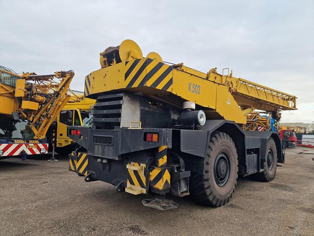 Tadano TR-400E - Grue automotrice lente: photos 4 Tadano TR-400E - Grue automotrice lente: photos 4