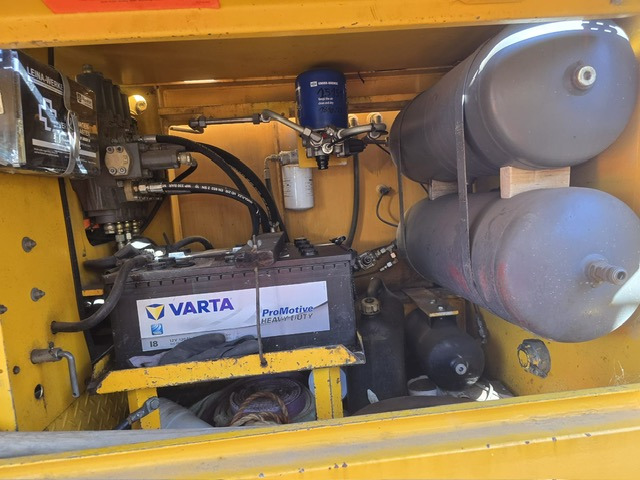 Sennebogen S1225R - Grue sur chenilles: photos 5 Sennebogen S1225R - Grue sur chenilles: photos 5