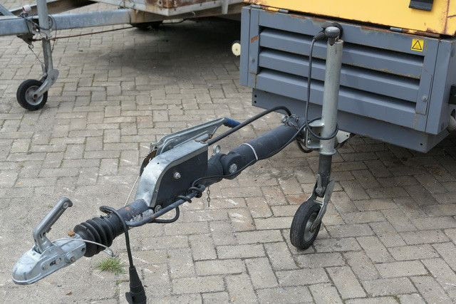 Atlas Copco XAS 67, Kompressor, Deutz, Wenig Std., TOP - Compresseur d'air: photos 2 Atlas Copco XAS 67, Kompressor, Deutz, Wenig Std., TOP - Compresseur d'air: photos 2