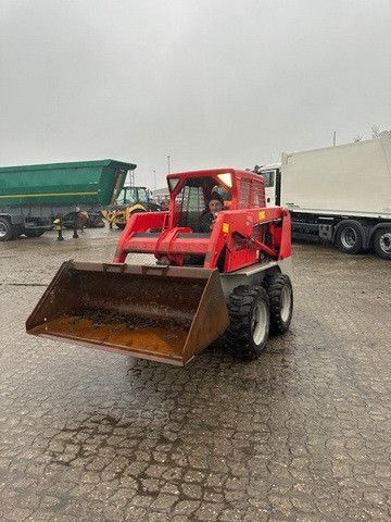 Bobcat S 130, S.W.S., 3. Steuerkreis, Div. Anbaugeräte - Mini chargeuse: photos 5 Bobcat S 130, S.W.S., 3. Steuerkreis, Div. Anbaugeräte - Mini chargeuse: photos 5