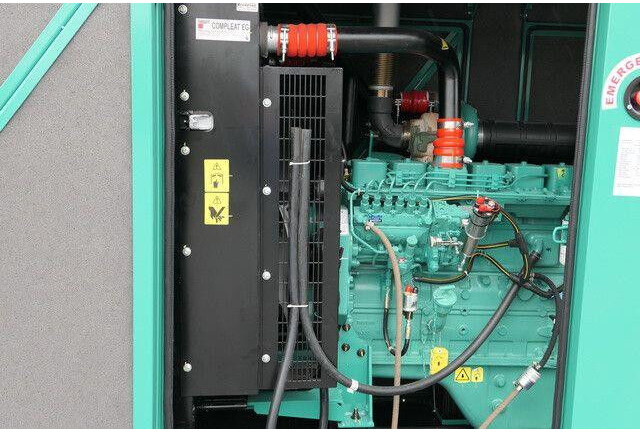 Cummins 125 kVA, Stromgenerator, Isoliert - Groupe électrogène: photos 3 Cummins 125 kVA, Stromgenerator, Isoliert - Groupe électrogène: photos 3