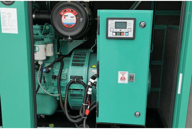 Cummins 125 kVA, Stromgenerator, Isoliert - Groupe électrogène: photos 5 Cummins 125 kVA, Stromgenerator, Isoliert - Groupe électrogène: photos 5