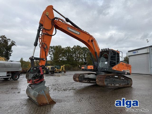 Doosan DX 255 LC-5, Rototilt,Div. Löffel,Greifer+Hammer - Pelle sur chenille: photos 1 Doosan DX 255 LC-5, Rototilt,Div. Löffel,Greifer+Hammer - Pelle sur chenille: photos 1