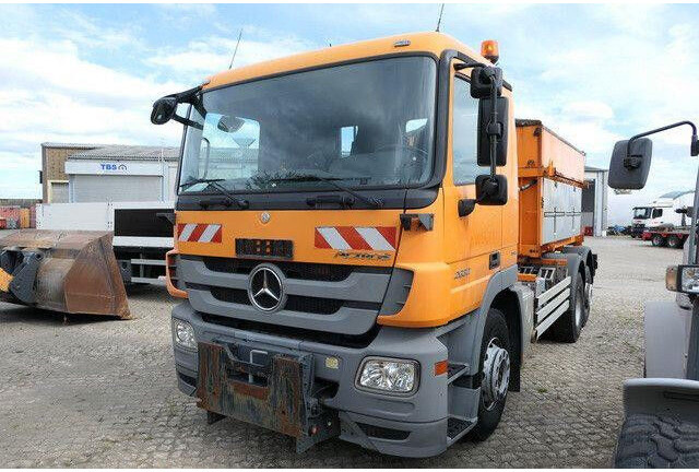 Mercedes-Benz 2532 L Actros 6x2, Salzstreuer, Winterdienst - Engins de chantier: photos 4 Mercedes-Benz 2532 L Actros 6x2, Salzstreuer, Winterdienst - Engins de chantier: photos 4