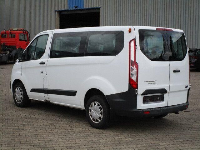 Ford Transit Custom, 9 Sitze, Euro 6 - Minibus, Transport de personnes: photos 2 Ford Transit Custom, 9 Sitze, Euro 6 - Minibus, Transport de personnes: photos 2