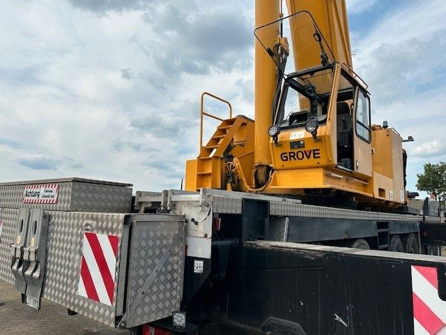 Grove GMK6300 KRAN 300/330 Tonnen - Grue tout-terrain: photos 3 Grove GMK6300 KRAN 300/330 Tonnen - Grue tout-terrain: photos 3