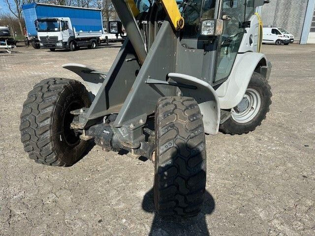 Kramer 5075 (353), Hydr. S.W.S., Schaufel,Palettengabel - Chargeuse sur pneus: photos 4 Kramer 5075 (353), Hydr. S.W.S., Schaufel,Palettengabel - Chargeuse sur pneus: photos 4