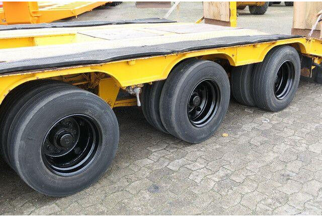 Langendorf SATH 30/34, Hydr. Rampen, Gelenkt, Tiefbett - Semi-remorque surbaissé: photos 3 Langendorf SATH 30/34, Hydr. Rampen, Gelenkt, Tiefbett - Semi-remorque surbaissé: photos 3