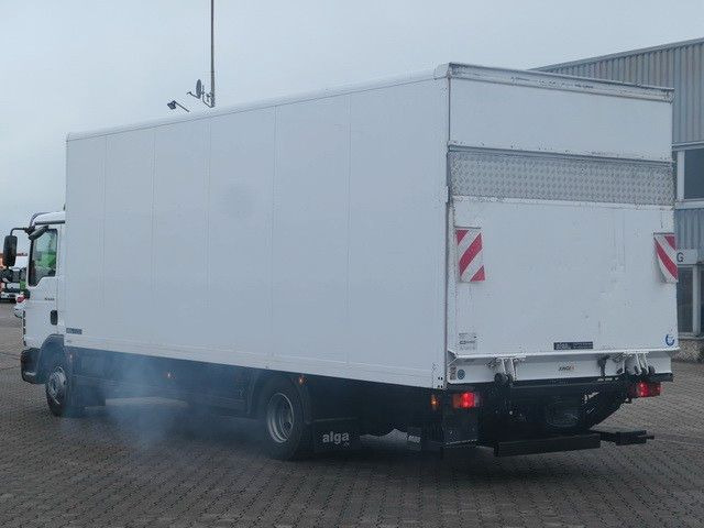 MAN 12.220 TGL BL, LBW, AHK, 3. Sitz, Luftfederung - Camion fourgon: photos 5 MAN 12.220 TGL BL, LBW, AHK, 3. Sitz, Luftfederung - Camion fourgon: photos 5
