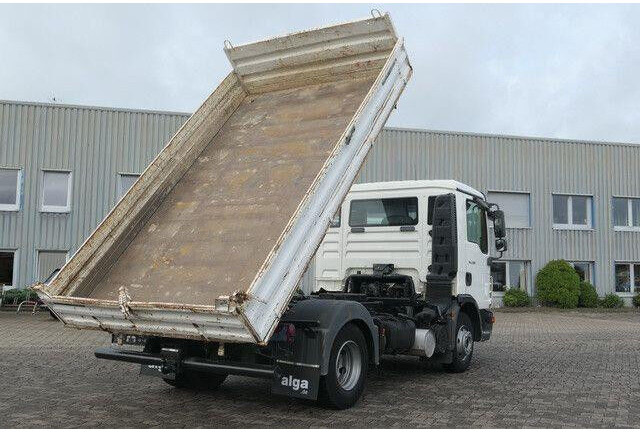 MAN 8.180 TGL BB 4x2, Meiller, 2x AHK, 3. Sitz - Camion benne: photos 3 MAN 8.180 TGL BB 4x2, Meiller, 2x AHK, 3. Sitz - Camion benne: photos 3