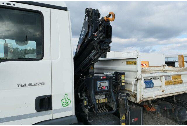 MAN 8.220 TGL BB, Hiab 055 BS-2, Greifer, AHK, Funk - Camion benne: photos 3 MAN 8.220 TGL BB, Hiab 055 BS-2, Greifer, AHK, Funk - Camion benne: photos 3