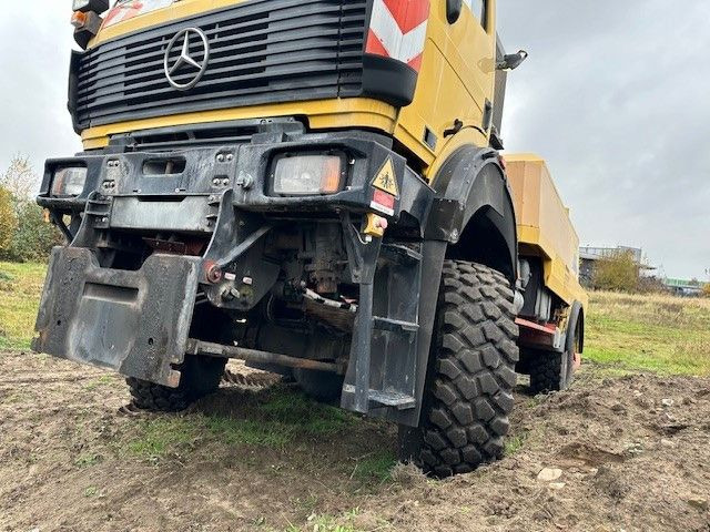 Mercedes-Benz 1838 AK 4x4, Allrad, Einzelbereifung, Wenig KM - Balayeuse de voirie: photos 2 Mercedes-Benz 1838 AK 4x4, Allrad, Einzelbereifung, Wenig KM - Balayeuse de voirie: photos 2