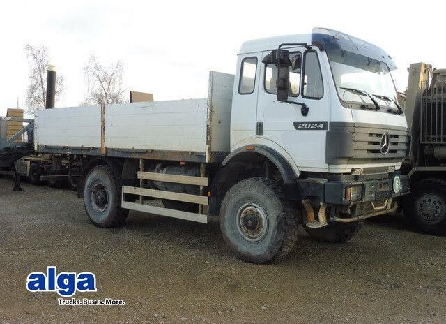 Mercedes-Benz 2024 AK 4x4, Allrad, Einzelbereifung, AHK, - Camion plateau: photos 1 Mercedes-Benz 2024 AK 4x4, Allrad, Einzelbereifung, AHK, - Camion plateau: photos 1