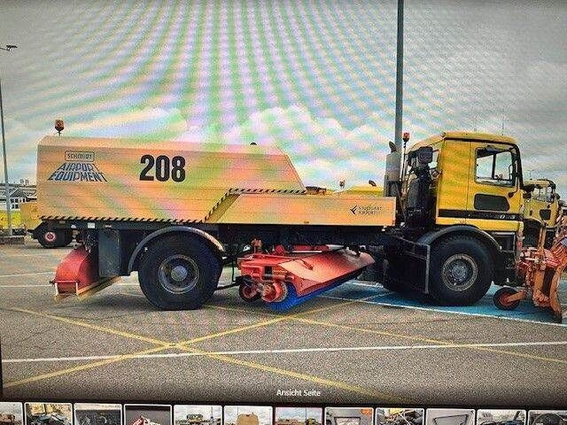 Mercedes-Benz 2035 AK Actros 4x4, Kehrmaschine Schmidt, Allrad - Engin de déneigement: photos 2 Mercedes-Benz 2035 AK Actros 4x4, Kehrmaschine Schmidt, Allrad - Engin de déneigement: photos 2