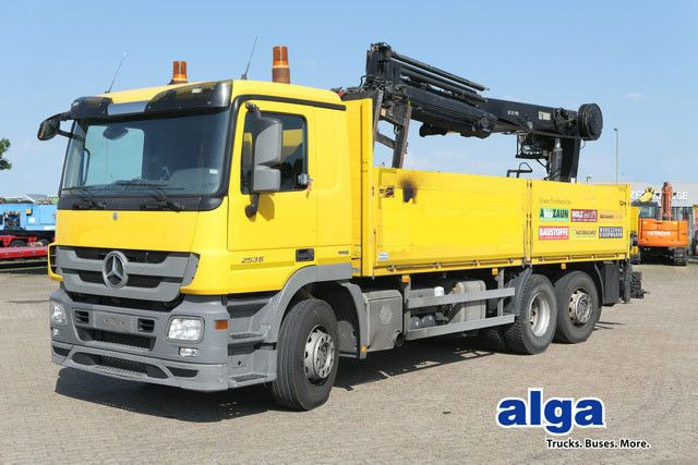 Mercedes-Benz 2536 Actros/MP3/HIAB 211DL/AHK/Klima - Camion plateau, Camion grue: photos 1 Mercedes-Benz 2536 Actros/MP3/HIAB 211DL/AHK/Klima - Camion plateau, Camion grue: photos 1
