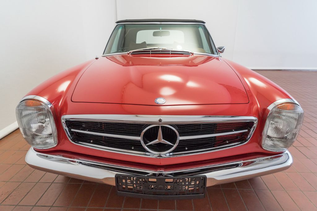 Mercedes-Benz 280 SL Pagode/Schalter/Classic Data 1/TÜV neu! - Voiture: photos 4 Mercedes-Benz 280 SL Pagode/Schalter/Classic Data 1/TÜV neu! - Voiture: photos 4