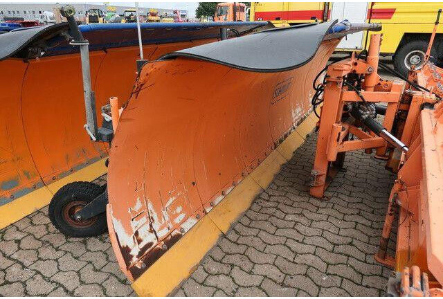 Schmidt MF 9.3, Schneeschild, 5.600mm, Winterdienst - Lame à neige: photos 2 Schmidt MF 9.3, Schneeschild, 5.600mm, Winterdienst - Lame à neige: photos 2