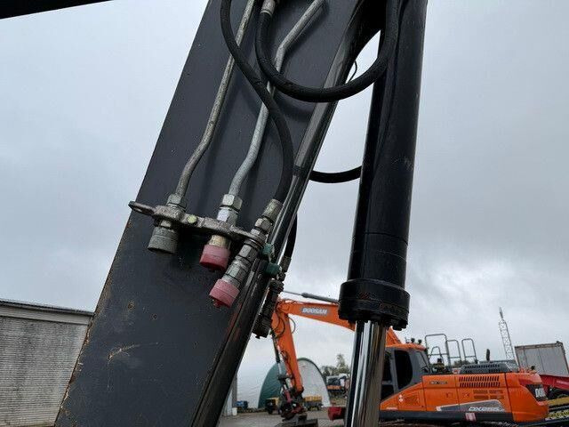 Terex TW 110, Schild, Pratzen, S.W.S, Knickausleger en crédit-bail Terex TW 110, Schild, Pratzen, S.W.S, Knickausleger: photos 8 Terex TW 110, Schild, Pratzen, S.W.S, Knickausleger en crédit-bail Terex TW 110, Schild, Pratzen, S.W.S, Knickausleger: photos 8