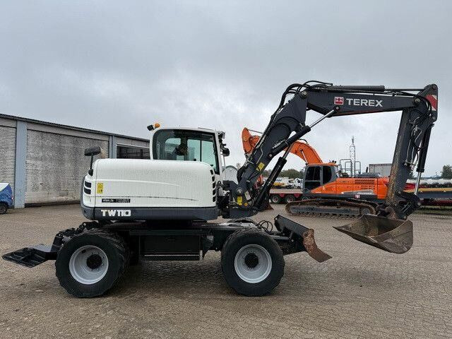 Terex TW 110, Schild, Pratzen, S.W.S, Knickausleger - Pelle sur pneus: photos 5 Terex TW 110, Schild, Pratzen, S.W.S, Knickausleger - Pelle sur pneus: photos 5