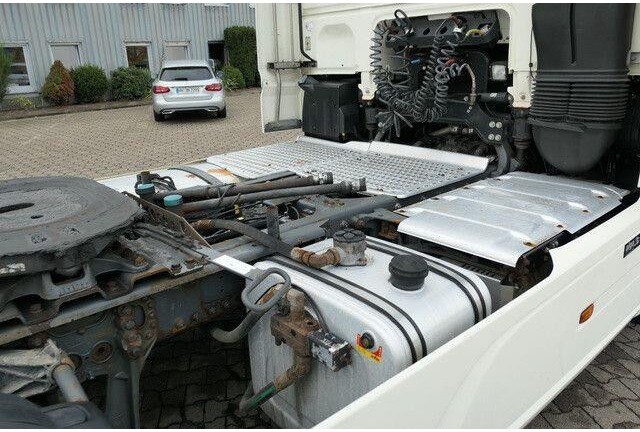 DAF XF 460 FT 4x2, SSC, Intarder, Hydr., Standklima - Tracteur routier: photos 4 DAF XF 460 FT 4x2, SSC, Intarder, Hydr., Standklima - Tracteur routier: photos 4