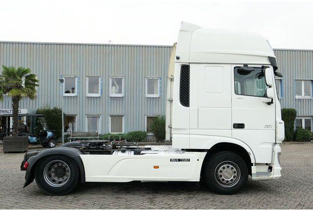 DAF XF 460 FT 4x2, SSC, Intarder, Hydr., Standklima - Tracteur routier: photos 2 DAF XF 460 FT 4x2, SSC, Intarder, Hydr., Standklima - Tracteur routier: photos 2