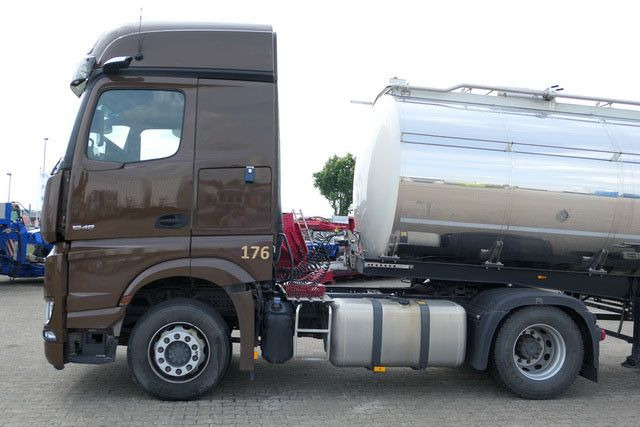 Mercedes-Benz 1848 LS Actros 4x2, Retarder, Klima, 183tkm, TOP - Tracteur routier: photos 5 Mercedes-Benz 1848 LS Actros 4x2, Retarder, Klima, 183tkm, TOP - Tracteur routier: photos 5