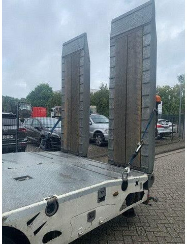 Vega 3-Achser, Hydr. Rampen, Verzinkt, Gelenkt - Semi-remorque surbaissé: photos 5 Vega 3-Achser, Hydr. Rampen, Verzinkt, Gelenkt - Semi-remorque surbaissé: photos 5