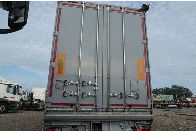 Kraker CF-200, 8mm Boden, 92m³, Trichter, Luft-Lift,SAF - Semi-remorque fourgon: photos 5 Kraker CF-200, 8mm Boden, 92m³, Trichter, Luft-Lift,SAF - Semi-remorque fourgon: photos 5
