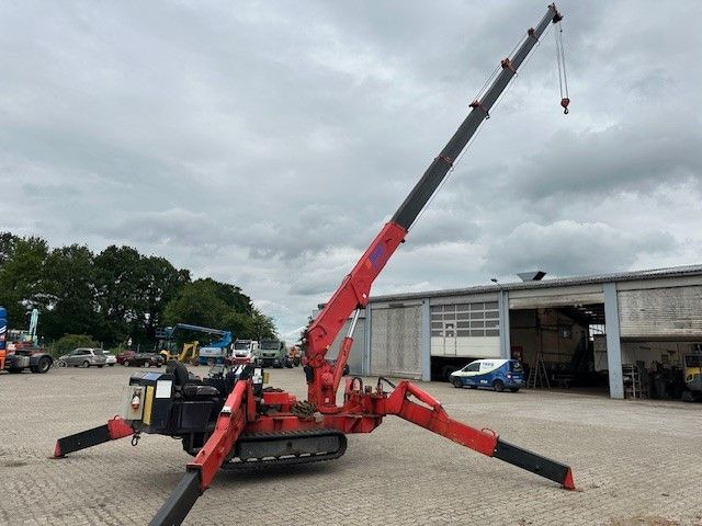 Unic 506-5, Minikran, 5.000kg Traglast, 15,71m - Mini grue: photos 3 Unic 506-5, Minikran, 5.000kg Traglast, 15,71m - Mini grue: photos 3