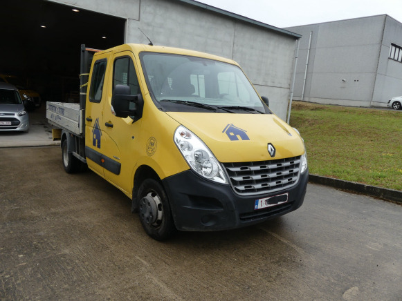 Camionnette plateau double cabine Renault Master DCI150 (2012-171.164 km-VIN:VF1MBH6F346533282) - Autre matériel: photos 2 Camionnette plateau double cabine Renault Master DCI150 (2012-171.164 km-VIN:VF1MBH6F346533282) - Autre matériel: photos 2