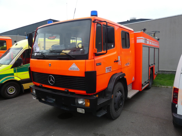 Camion de pompier Mercedes-Benz 1124F (1996-31.393 km) - Camion de pompier: photos 1 Camion de pompier Mercedes-Benz 1124F (1996-31.393 km) - Camion de pompier: photos 1