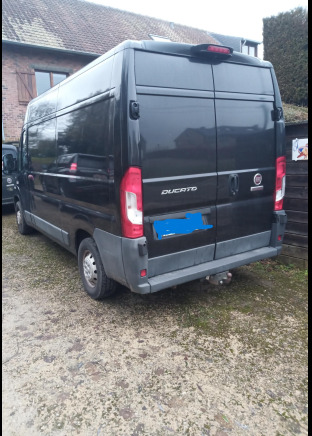 Camionnette Fiat Ducato H2L2 (2017-81650 km-VIN:ZFA25000002B99703)) - Voiture: photos 1 Camionnette Fiat Ducato H2L2 (2017-81650 km-VIN:ZFA25000002B99703)) - Voiture: photos 1