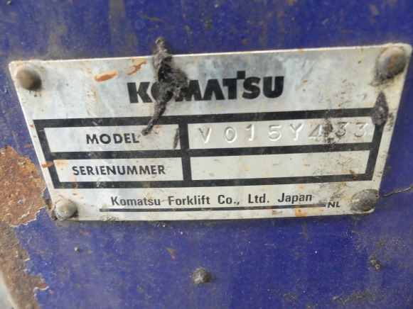 Chariot élévateur Komatsu FD15T-17 - Chariot élévateur: photos 4 Chariot élévateur Komatsu FD15T-17 - Chariot élévateur: photos 4