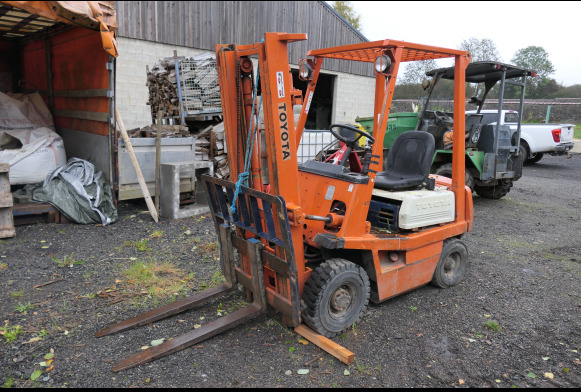 Chariot élévateur Toyota 4FGL14 - Chariot élévateur: photos 1 Chariot élévateur Toyota 4FGL14 - Chariot élévateur: photos 1