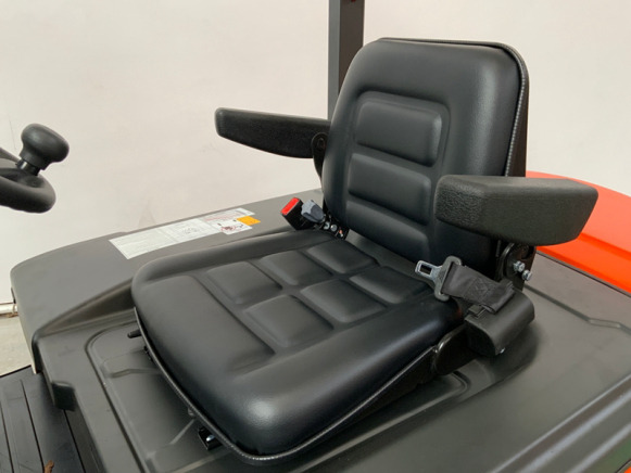 Noblelift FE4P25QC 2024 Chariot élévateur 2.5T - Chariot élévateur électrique: photos 4 Noblelift FE4P25QC 2024 Chariot élévateur 2.5T - Chariot élévateur électrique: photos 4