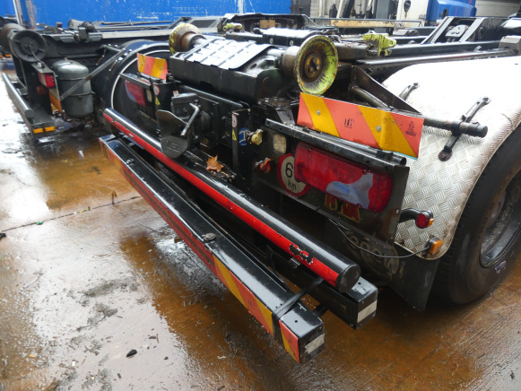 REF:1218 - Camion porte-container MAN TGS - Camion ampliroll: photos 3 REF:1218 - Camion porte-container MAN TGS - Camion ampliroll: photos 3