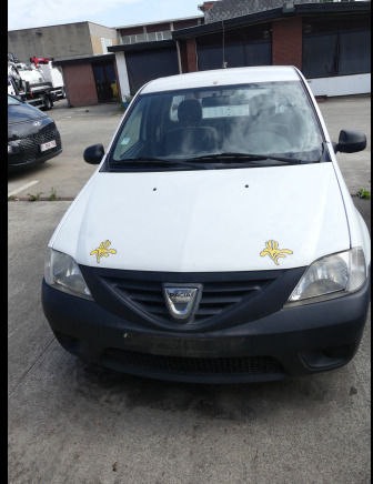 REF:12391 - Camionnette pickup Dacia Logan 1.5 DCI (2011-175.387 km) - Pick-up: photos 2 REF:12391 - Camionnette pickup Dacia Logan 1.5 DCI (2011-175.387 km) - Pick-up: photos 2