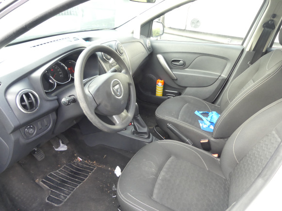 Berline REF:20513 - Voiture Dacia Logan Berline (2013-97.655 km): photos 8