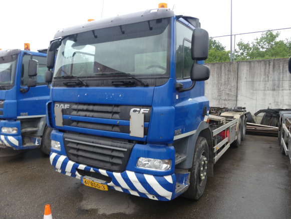 REF:41-BDD-3 - Camion porte container DAF FAS CF 85 (2013-417.489 km) - Camion porte-conteneur/ Caisse mobile: photos 1 REF:41-BDD-3 - Camion porte container DAF FAS CF 85 (2013-417.489 km) - Camion porte-conteneur/ Caisse mobile: photos 1