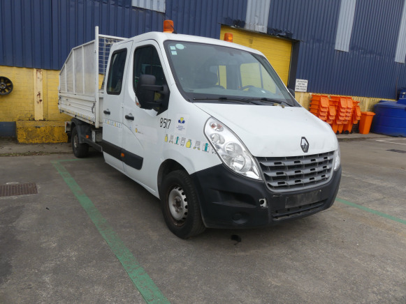 REF:6517 - Camionnette benne basculante Renault Master (VIN: VF1VBH4S250750698) - Utilitaire benne, Utilitaire double cabine: photos 2 REF:6517 - Camionnette benne basculante Renault Master (VIN: VF1VBH4S250750698) - Utilitaire benne, Utilitaire double cabine: photos 2
