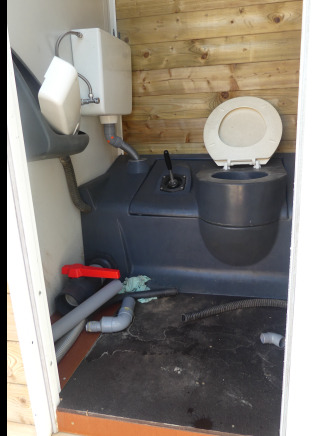 Remorque avec tiny house Syma STA02 - Conteneur comme habitat, Remorque: photos 2 Remorque avec tiny house Syma STA02 - Conteneur comme habitat, Remorque: photos 2