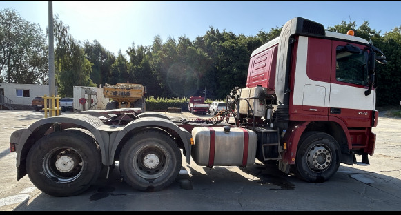 Tracteur routier 6x4 Mercedes Actros 3346 S (2012 - 786.405 km) - Tracteur routier: photos 3 Tracteur routier 6x4 Mercedes Actros 3346 S (2012 - 786.405 km) - Tracteur routier: photos 3